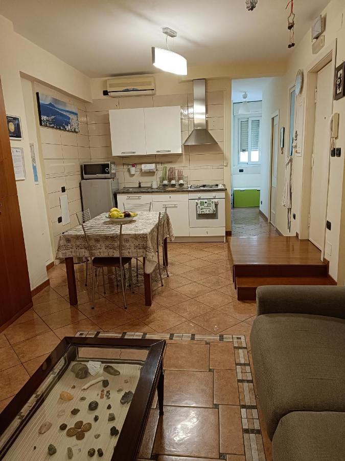 Domus Cornelia Apartment Naples Exterior photo